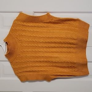 Cupcakes&Cashmere Womens maize color mockneck sweater vest sz S